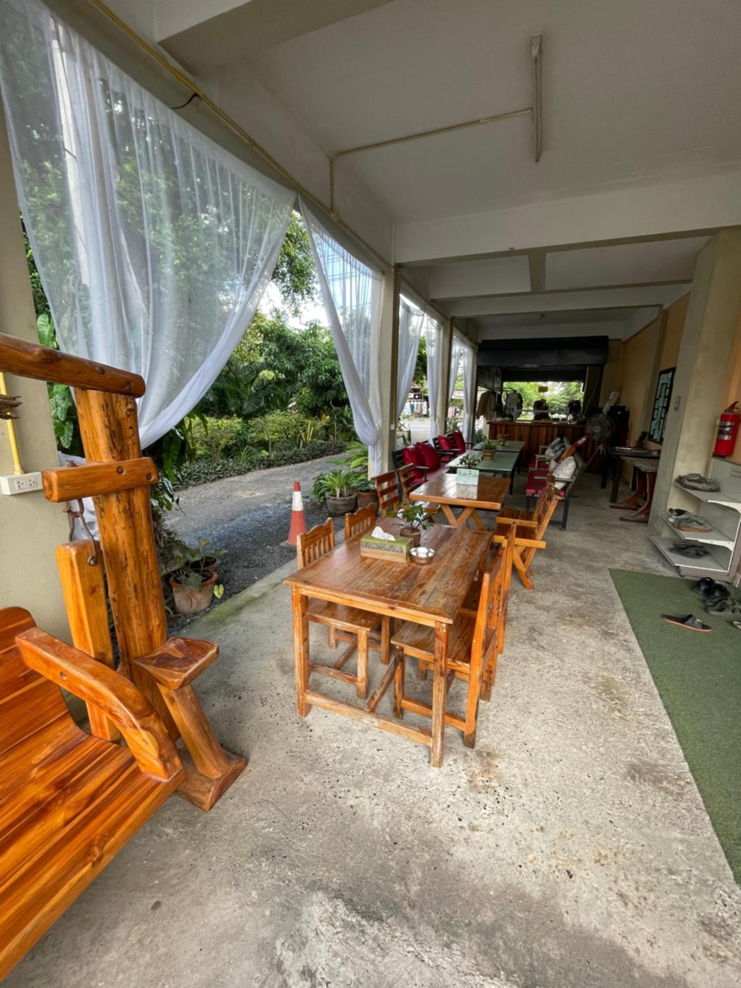 Phangan Guest House Thongsala Exterior foto